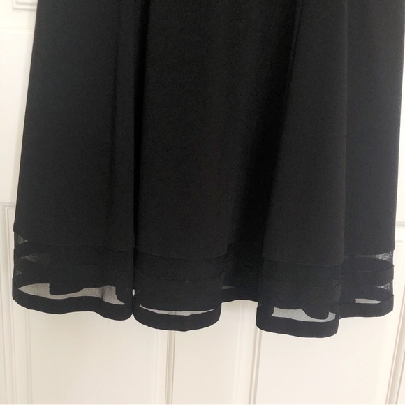 Calvin Klein size 12 black dress. - Picture 4 of 6